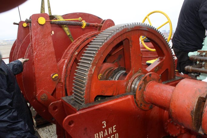 Marine mechanical equipment maintenance and technical service